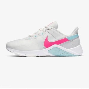 Super Cute Summer Nike Tennis Shoes 👟 💕